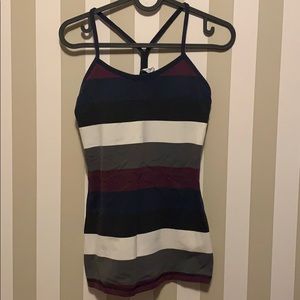Lululemon workout top
